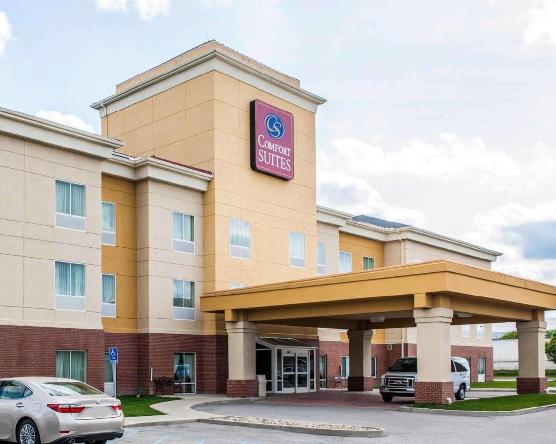 Comfort Suites Near Indianapolis Airport Sells For $7.1 Million